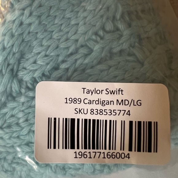 Authentic Taylor Swift 1989 Cardigan brand new - Picture 6 of 6